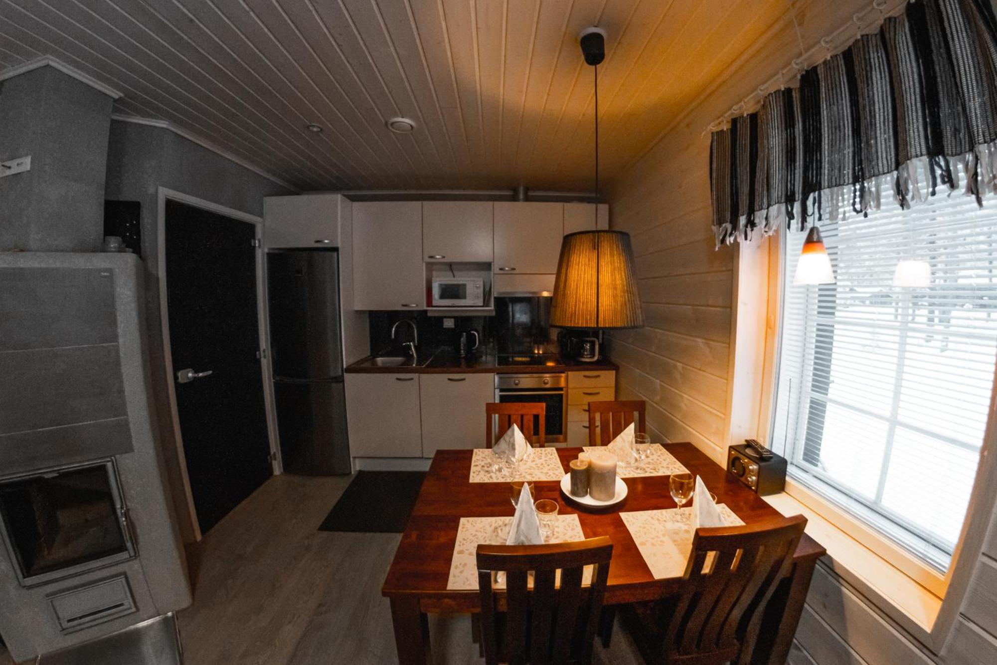 Hotel Yllaesrinne Yllasjarvi Ngoại thất bức ảnh