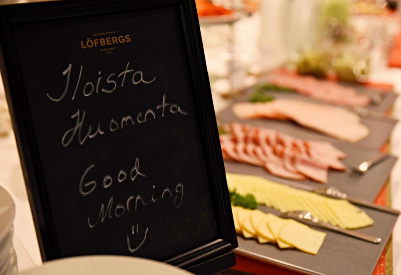 Hotel Yllaesrinne Yllasjarvi Ngoại thất bức ảnh