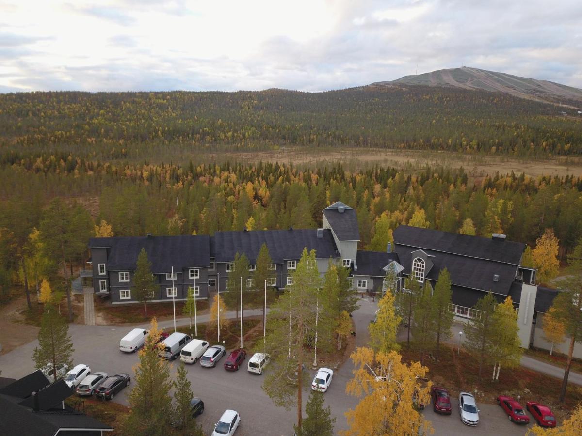 Hotel Yllaesrinne Yllasjarvi Ngoại thất bức ảnh